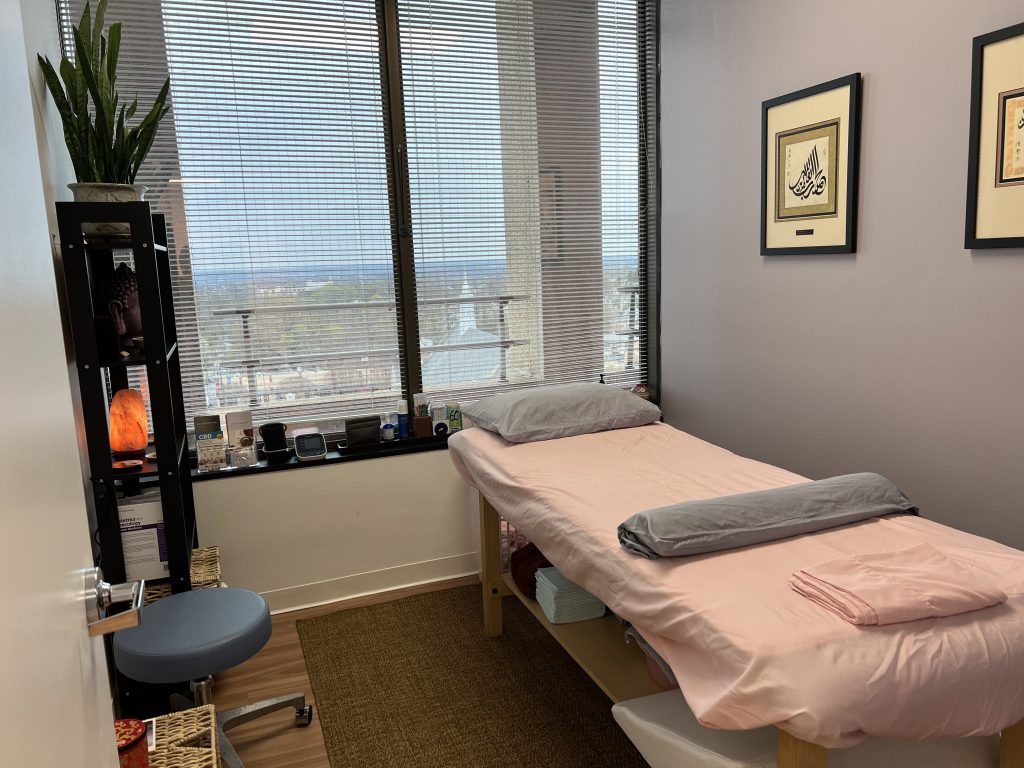 image of clinic treatment room