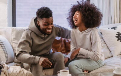Laughter Is Medicine: 3 Science-Backed Health Benefits of a Good Belly Laugh